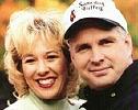 Sandy and Garth Brooks